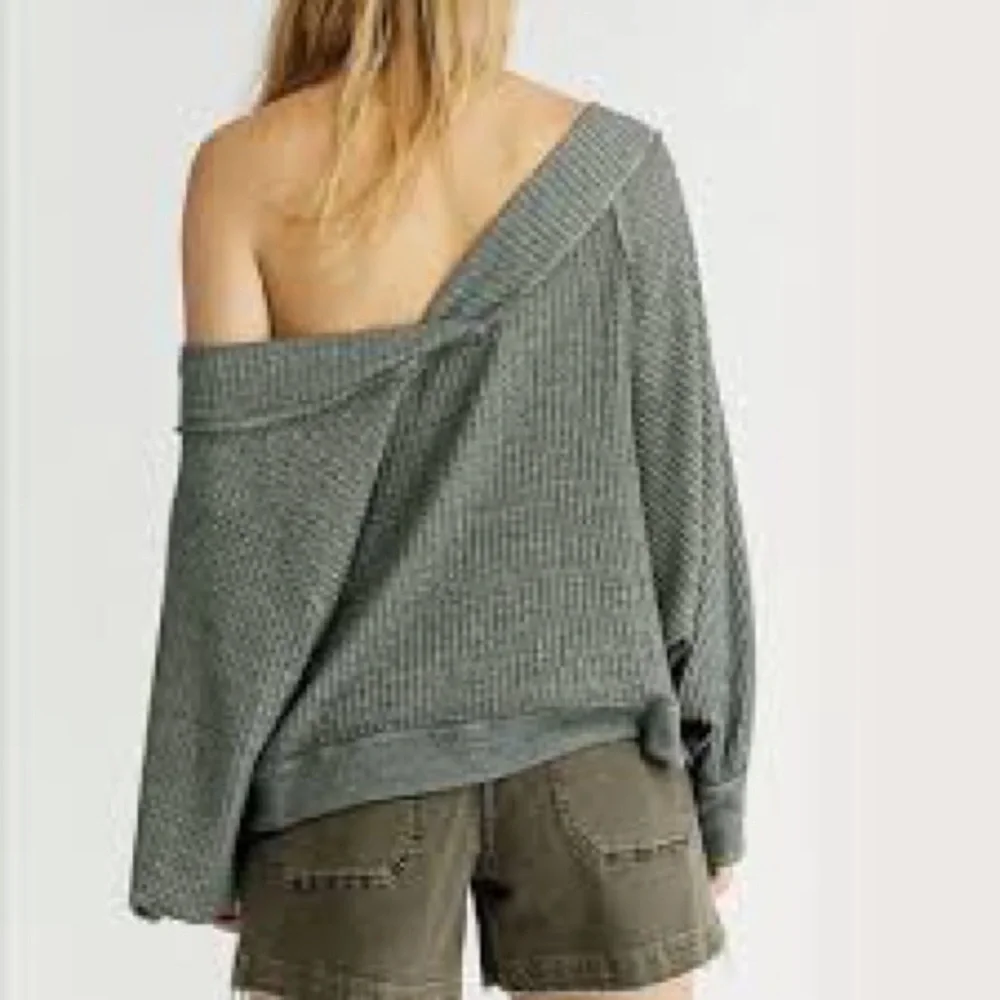 FREE PEOPLE Westend Thermal Top Shirt Size XS Oversized Army Green‎ Casual Boho